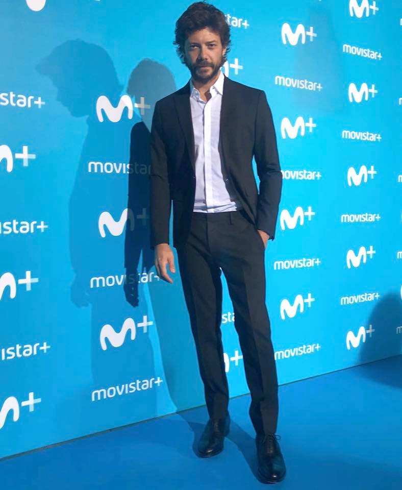 Álvaro Morte Bio, Age, Wife, Family, Education, Career, Net Worth